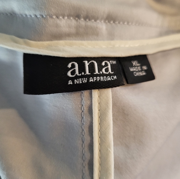 ANA jacket & blouse set - Picture 5 of 9